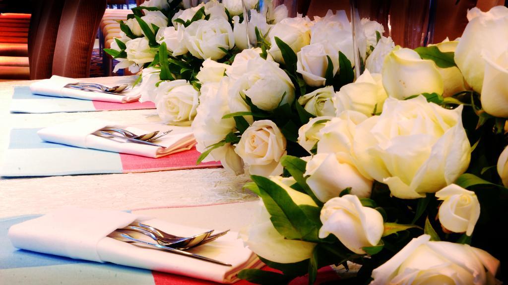 Merryland Traders Hotel Changshu Buitenkant foto